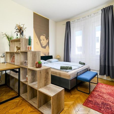 Margaret Apartment By The Danube Budapeste Exterior foto